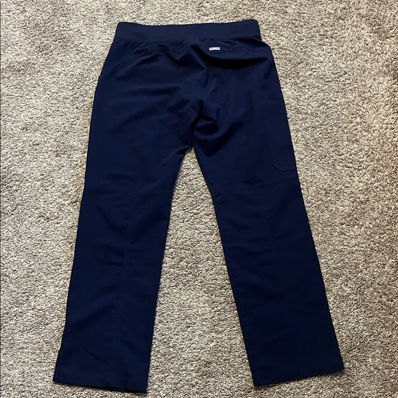 Figs Women's Navy Blue Kade Cargo Scrub Pants Small Petite - Picture 6 of 6